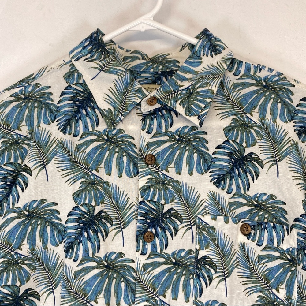 Island Shores Tropical Leaf Print Men's Shirt Size M - Picture 3 of 16